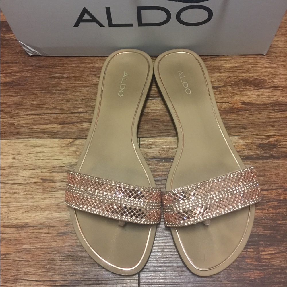 Blush rhinestone flats with box